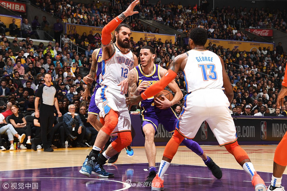 的激烈比拼 的激烈比拼