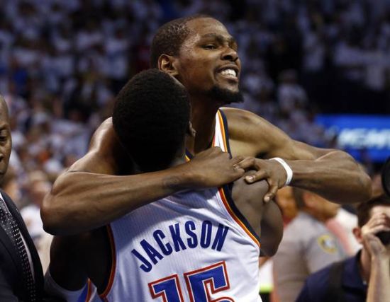 表现尤为抢 表现尤为抢