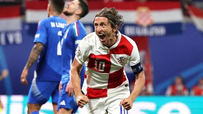 帅位传闻 帅位传闻