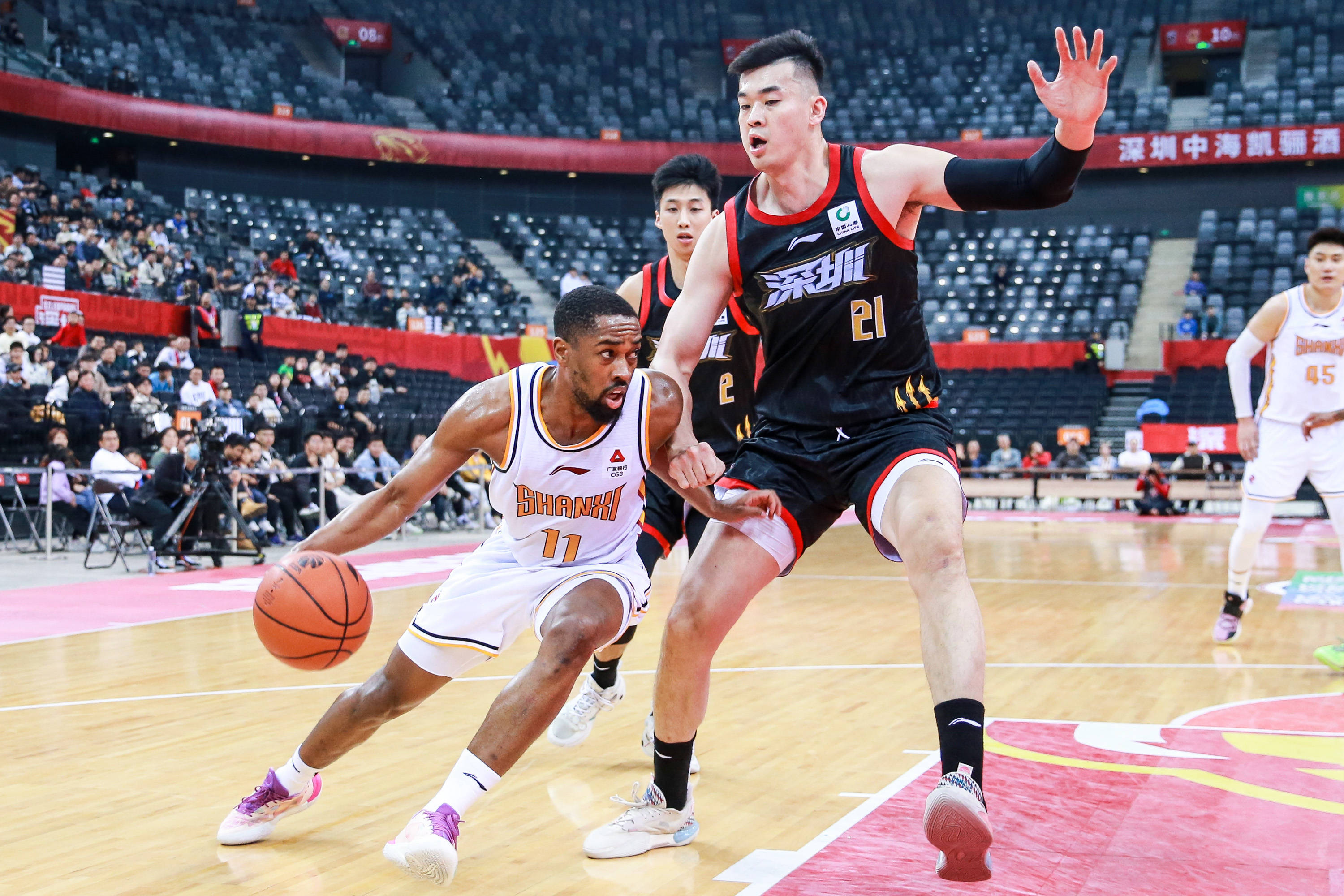 标在对阵奥 标在对阵奥