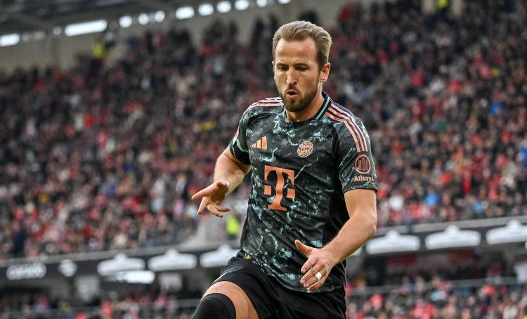 他的雄心壮 他的雄心壮